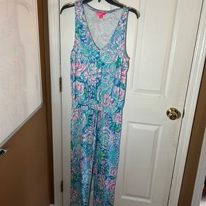 Lilly Pulitzer Paulina Jumpsuit. Excellent condition. Size small.